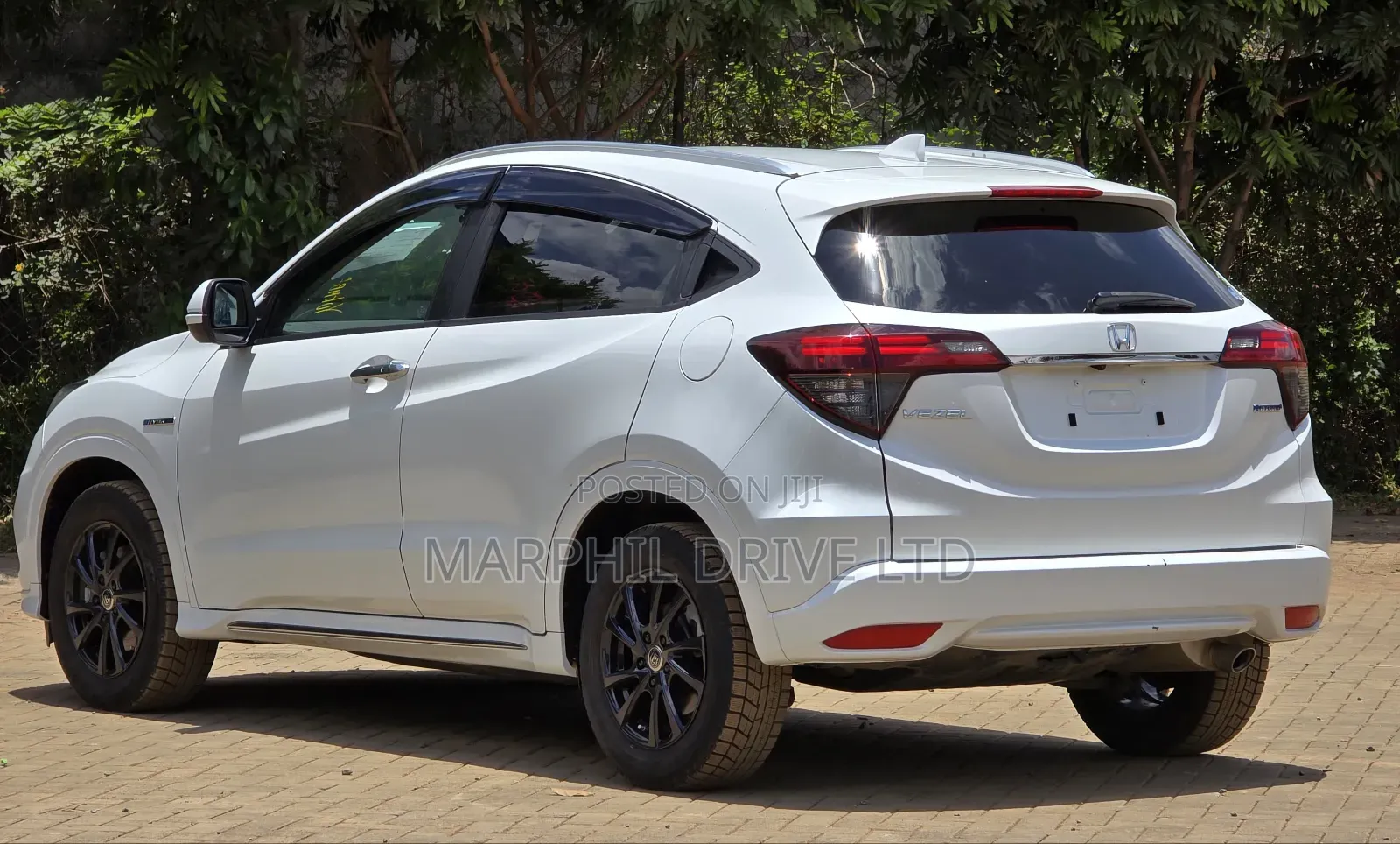 Honda Vezel 1.5 Hybrid 2WD 2019 White