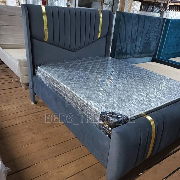 Modern Fancy 5 by 6 Bed