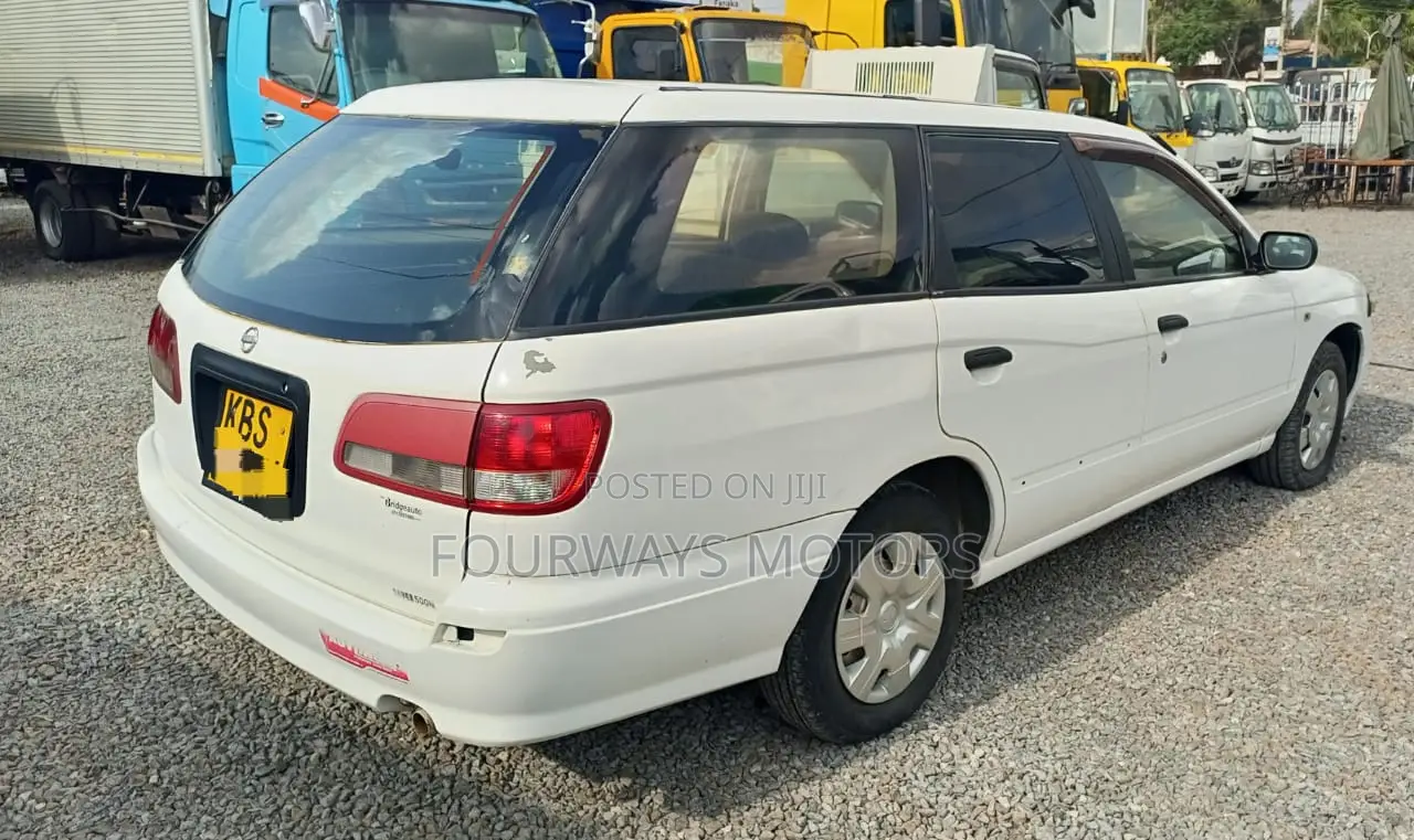 Nissan Wingroad 2005 White