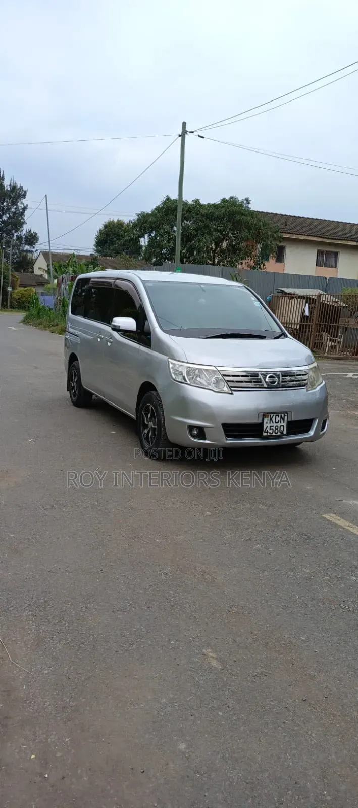 Nissan Serena 2010 Silver