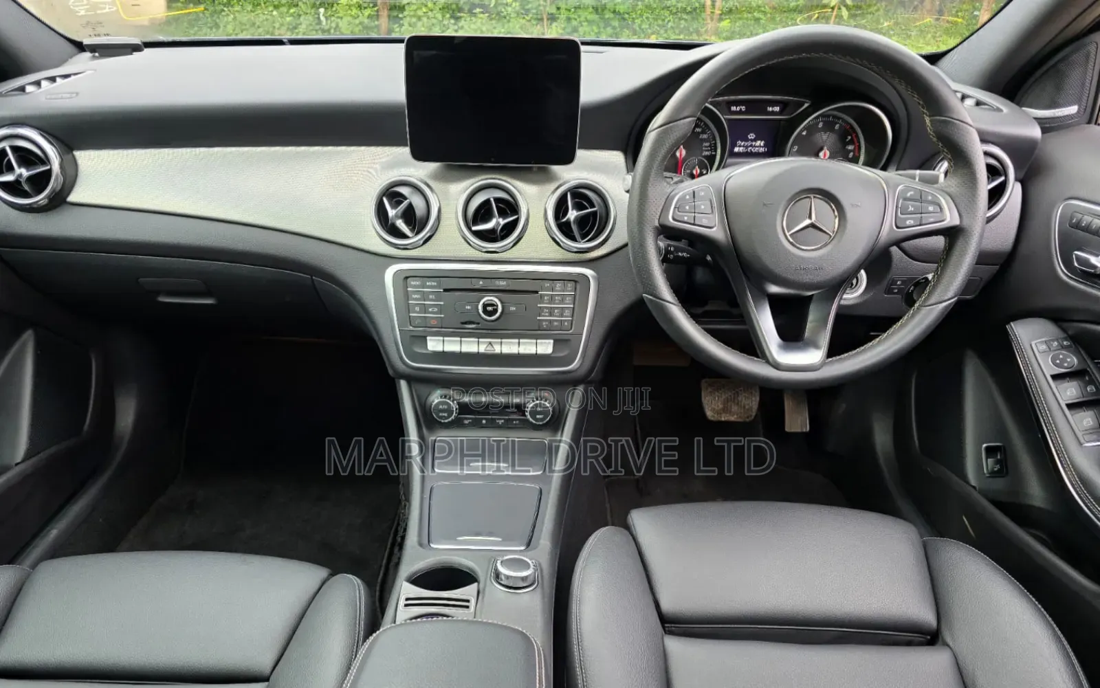 Mercedes-Benz GLA-Class 2018 Blue