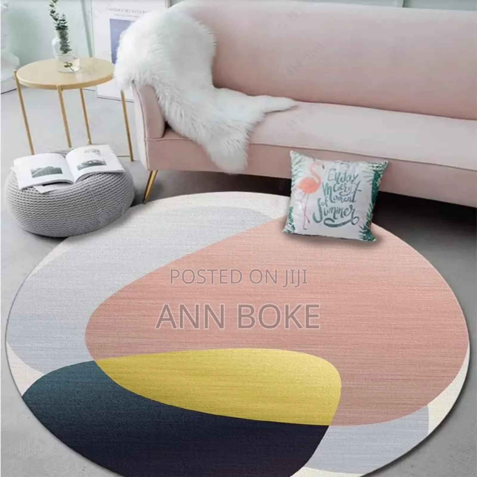 Round Mat ; Beautiful Design, Perfect for My Living Room, Bedside,