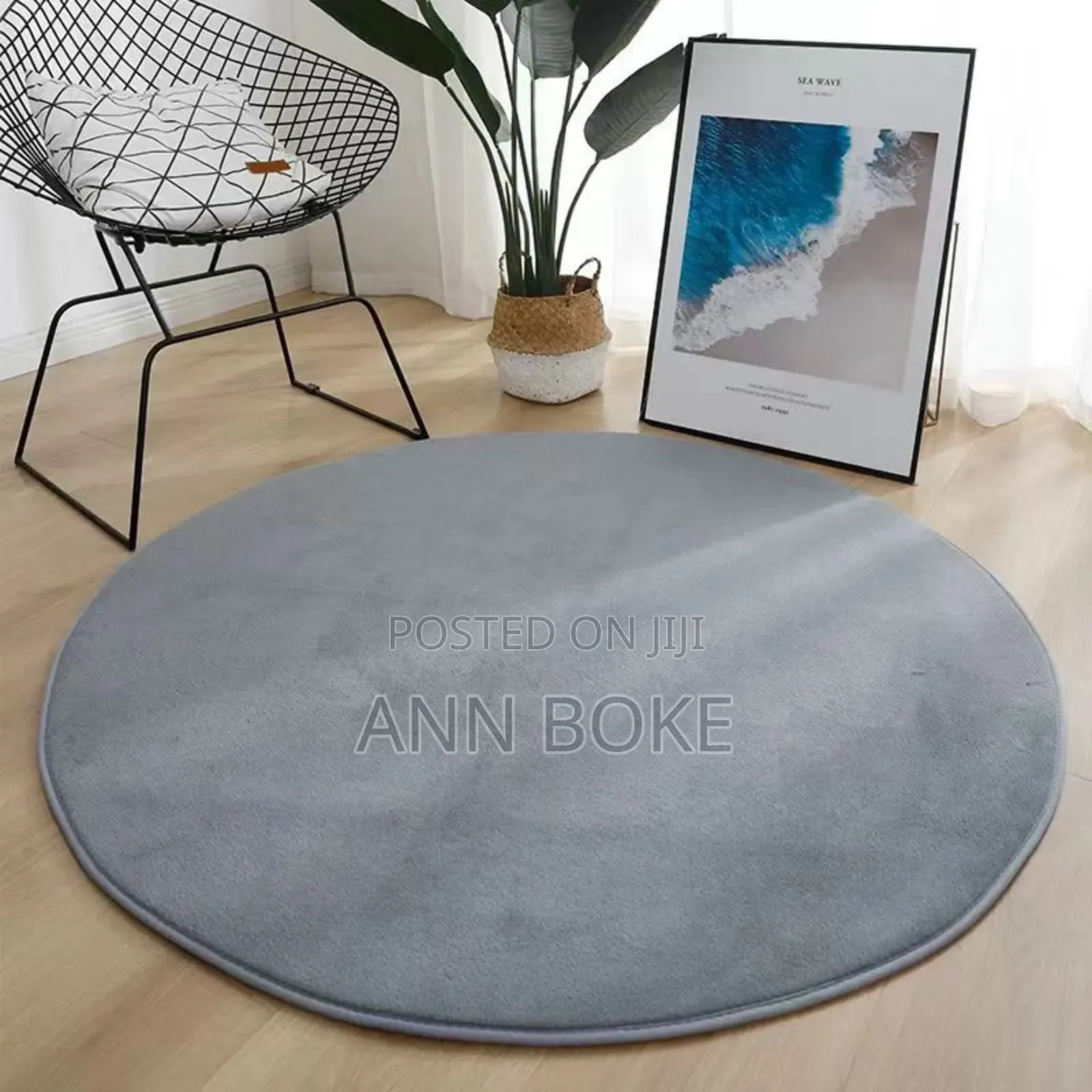 Round Mat ; Beautiful Design, Perfect for My Living Room, Bedside,