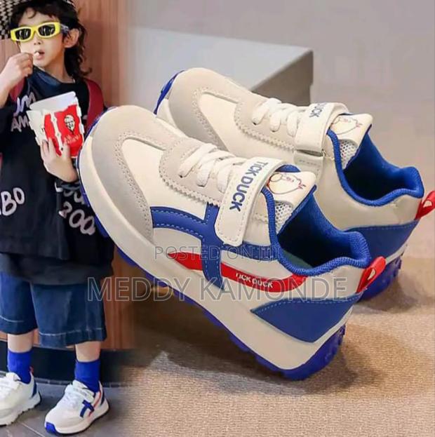 Quality Boy/Girls Sneaker/Sport Shoes