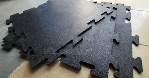 Interlocking Gym Mats – 50×50cm (15mm Thick) Shock Absorbing Tiles