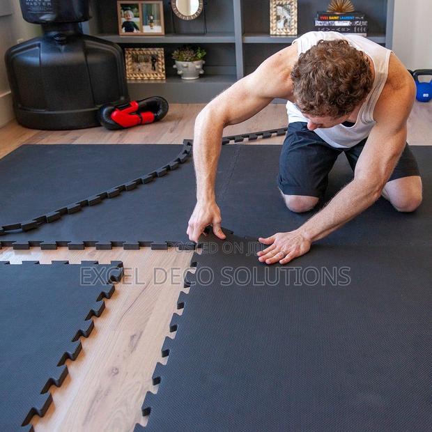 Non-Slip Interlocking Gym Flooring – Durable Rubber Mats