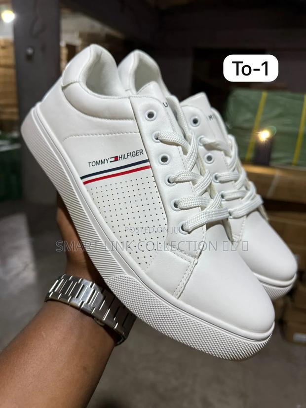 Tommy H Casual