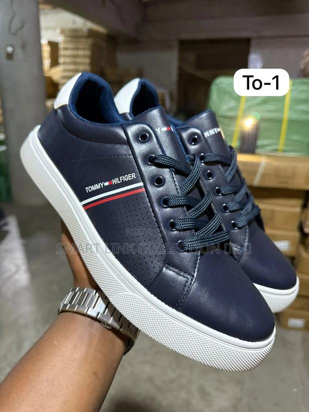 Tommy H Casual - thumbnail 2
