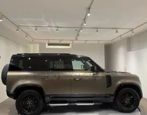Land Rover Defender 2022 Gold