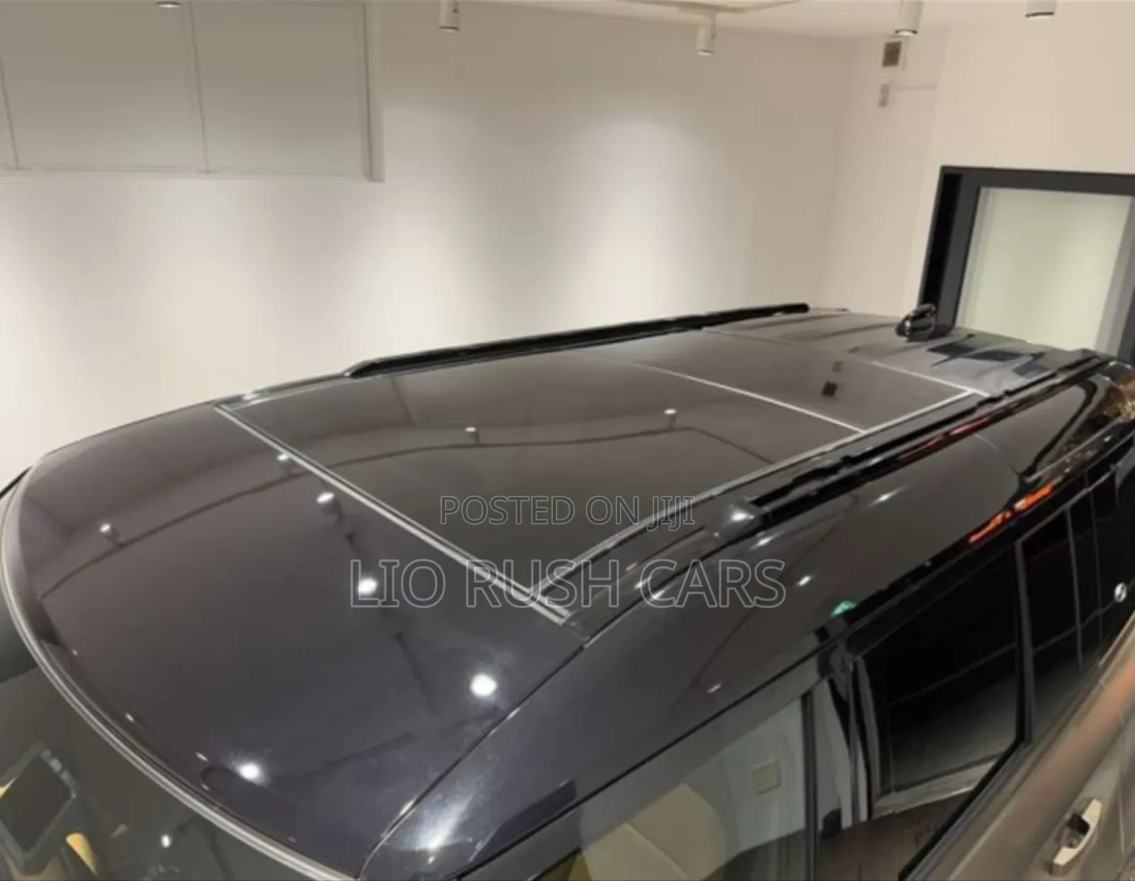 Land Rover Defender 2022 Gold