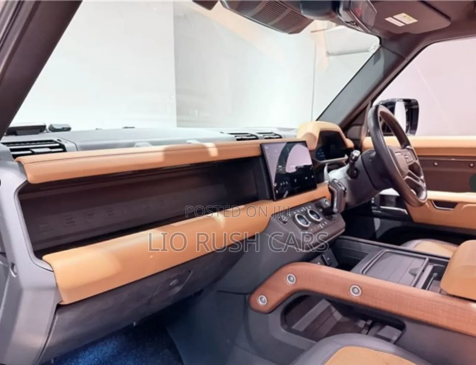 Land Rover Defender 2022 Gold