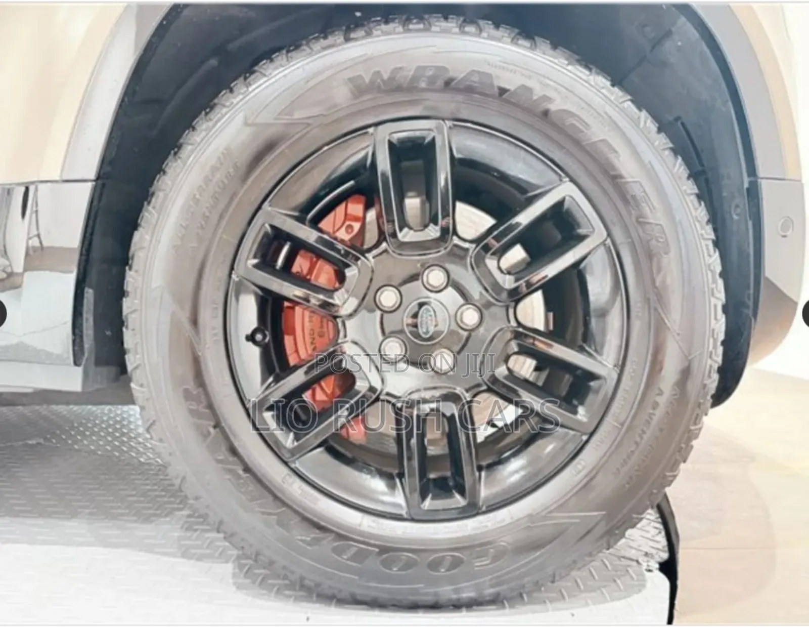 Land Rover Defender 2022 Gold