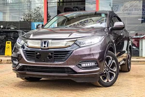 Honda Vezel 2019 Maroon