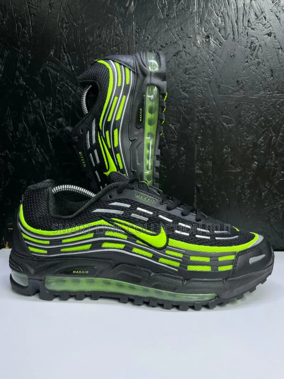 Nike Maxair Sneakers