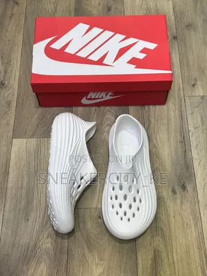 Nike React X