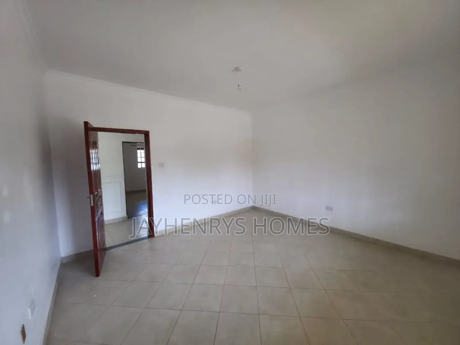 5bdrm House in Thome for rent