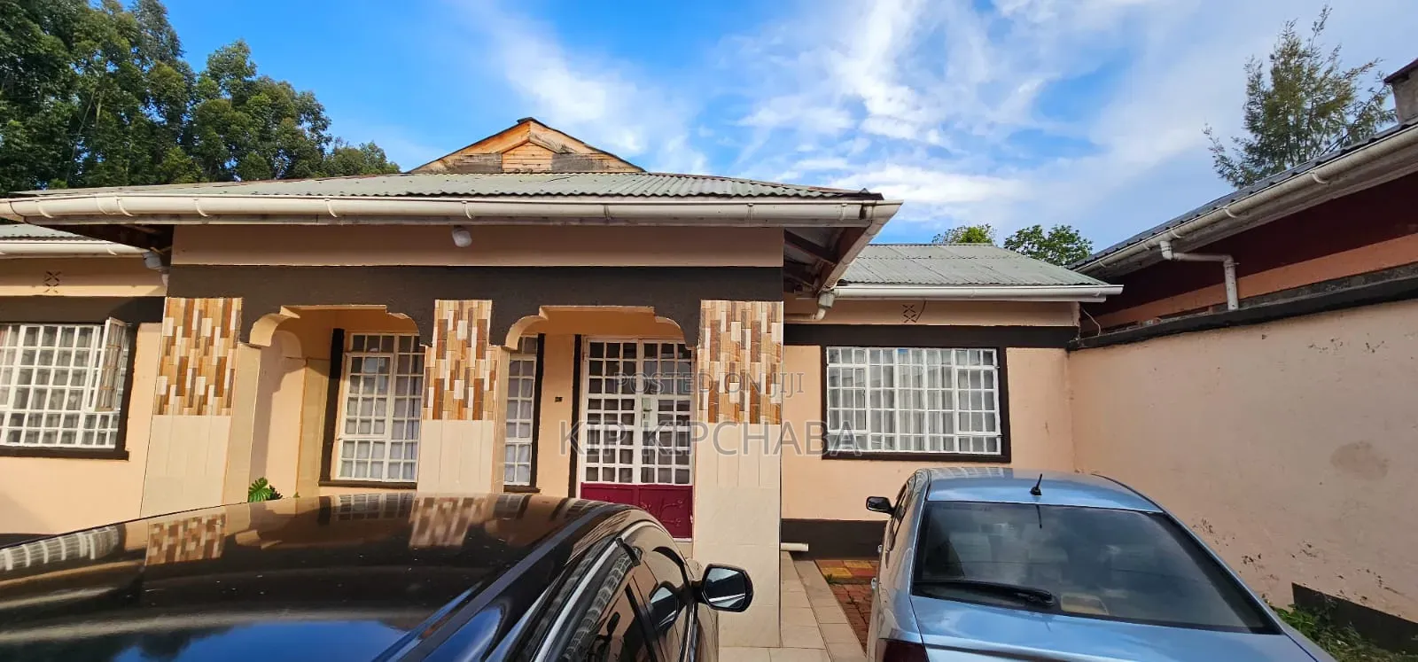Furnished 15bdrm House in Annex, MTRH Area for sale