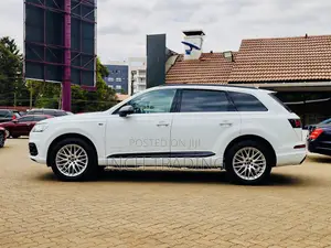 Audi Q7 2.0T Premium AWD quattro 2018 White
