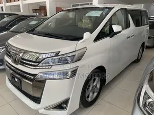 Toyota Vellfire 2018 White