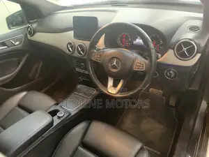 Mercedes-Benz B-Class B180 Petrol 2018 Gray
