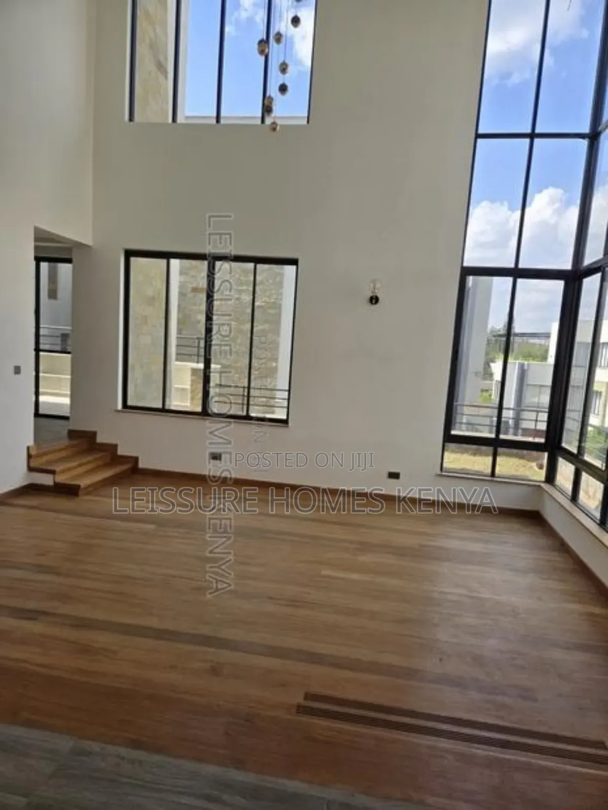 5bdrm Villa in Lavington for sale