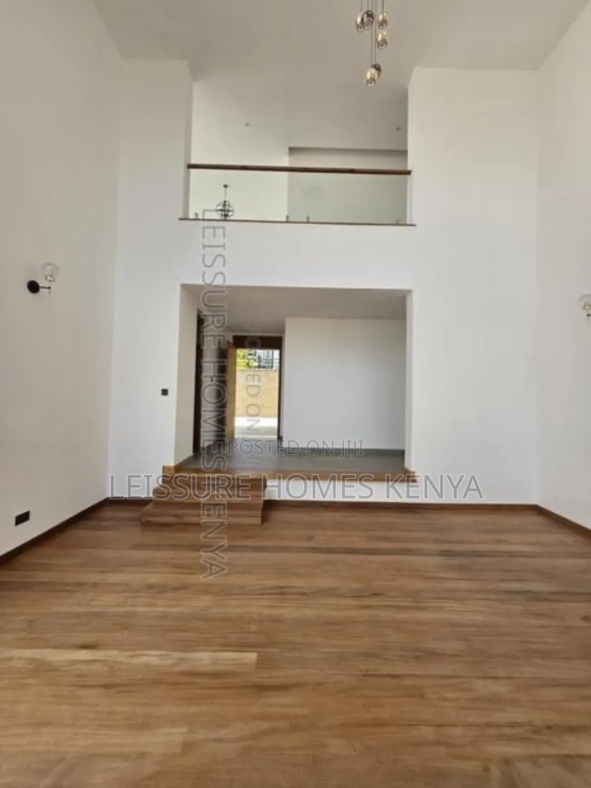 5bdrm Villa in Lavington for sale