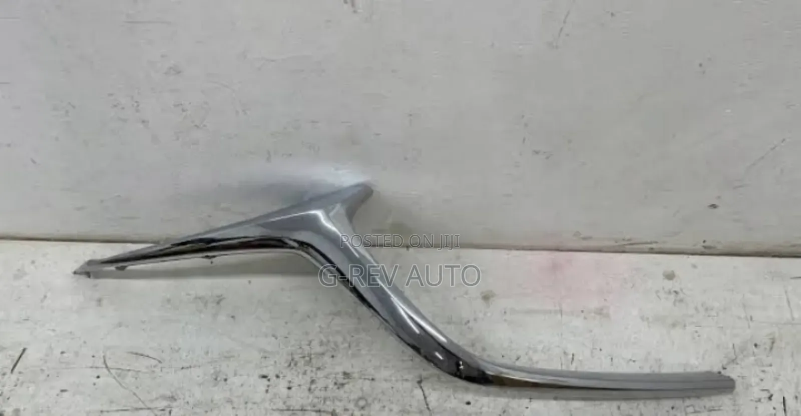 Mazda Demio Grill Chrome 2015-2019