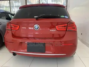 BMW 118i 2018 Burgundy