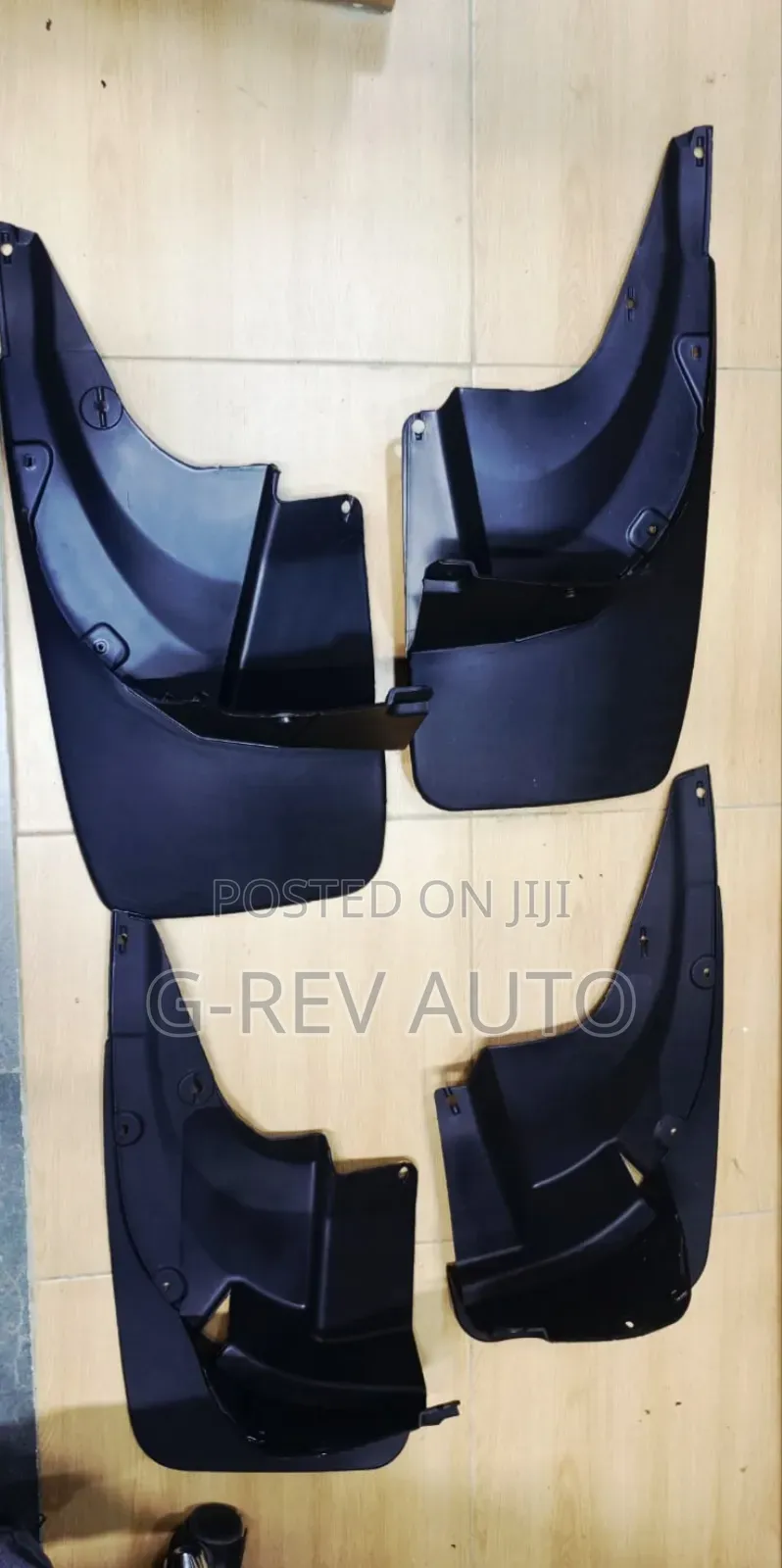 Land Cruiser 200 Series Mudflaps