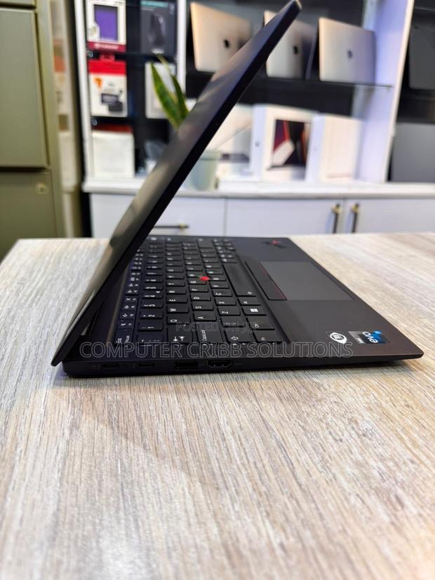 Laptop Lenovo ThinkPad X1 Carbon 16GB Intel Core I7 SSD 1T - thumbnail 4