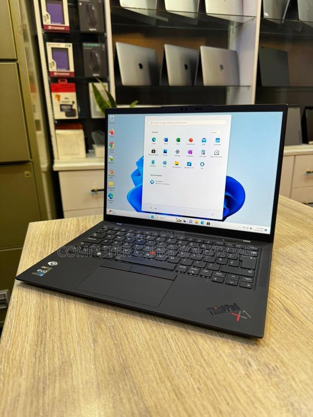 Laptop Lenovo ThinkPad X1 Carbon 16GB Intel Core I7 SSD 1T - thumbnail 5