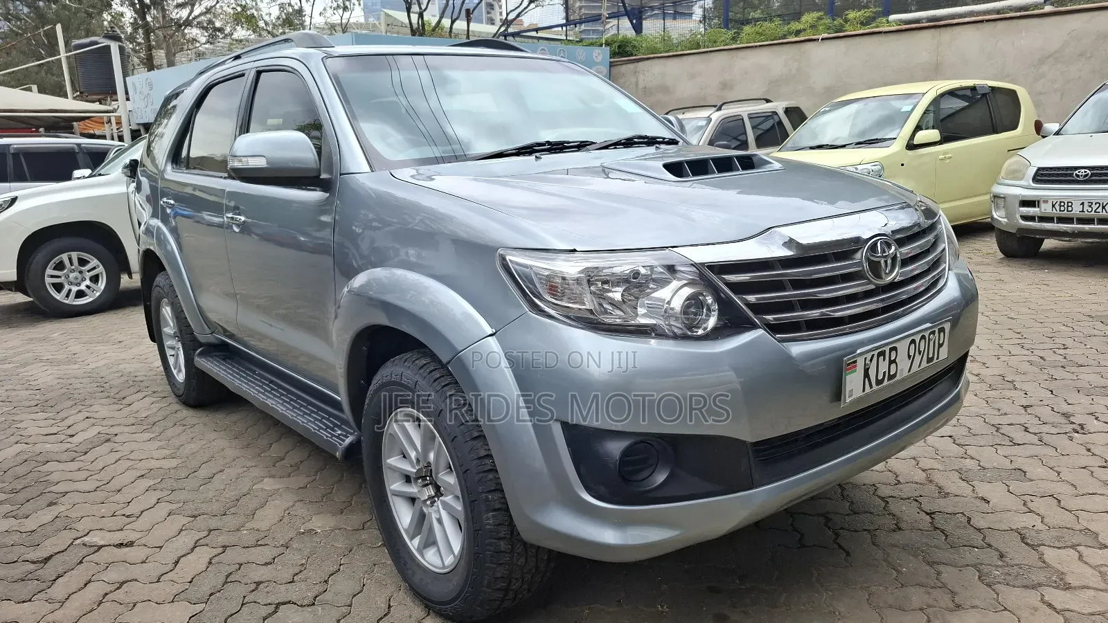 Toyota Fortuner 3.0 D AWD 2014 Silver