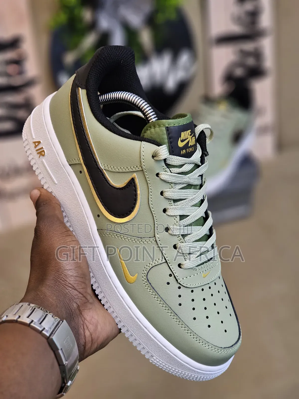 Nike Airfoce 1 Low "Olive Gold Black "