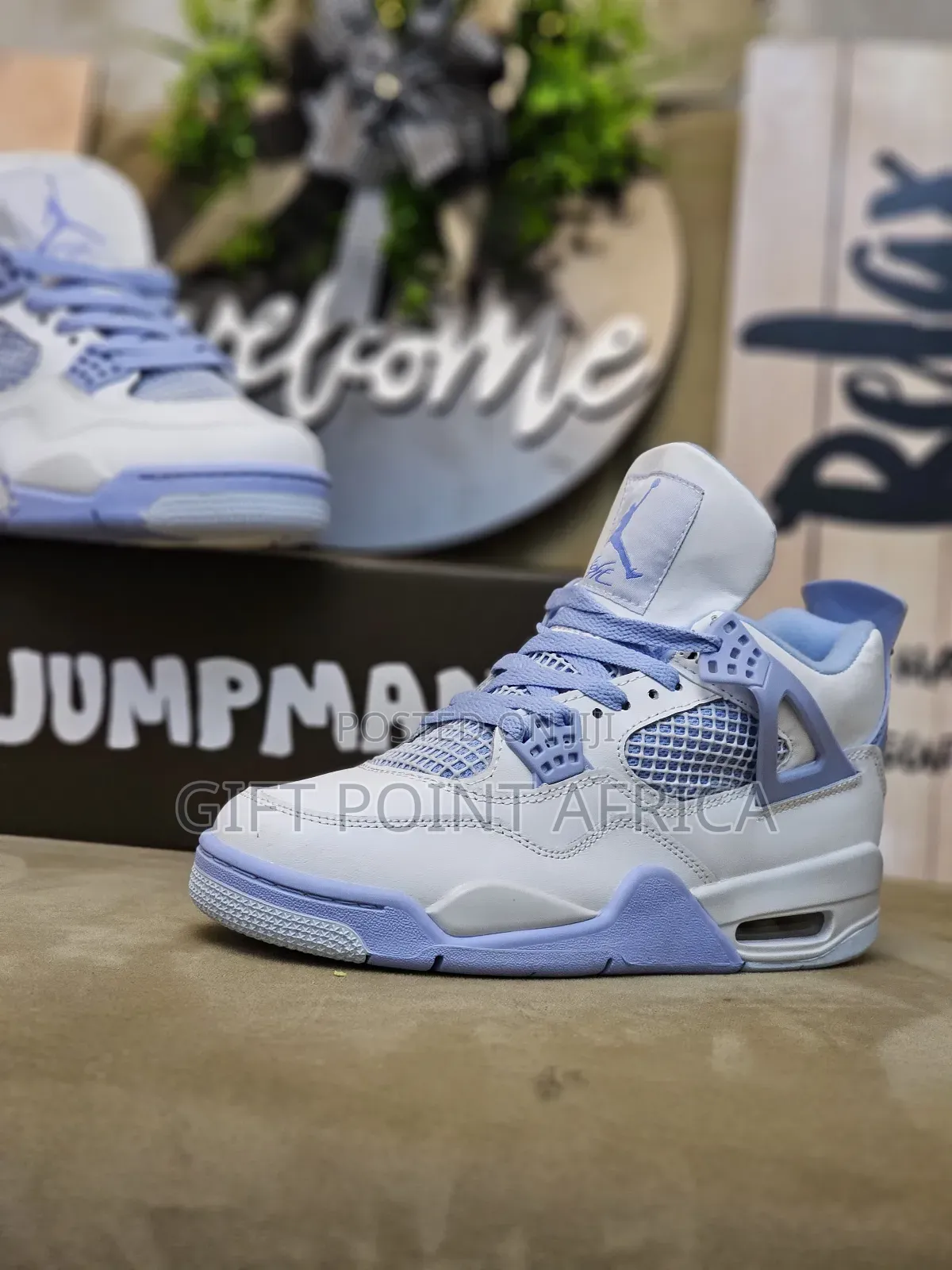 Air Jordan 4"Forget Me Not." 1st Leather