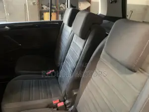 Volkswagen Touran 2018 Blue