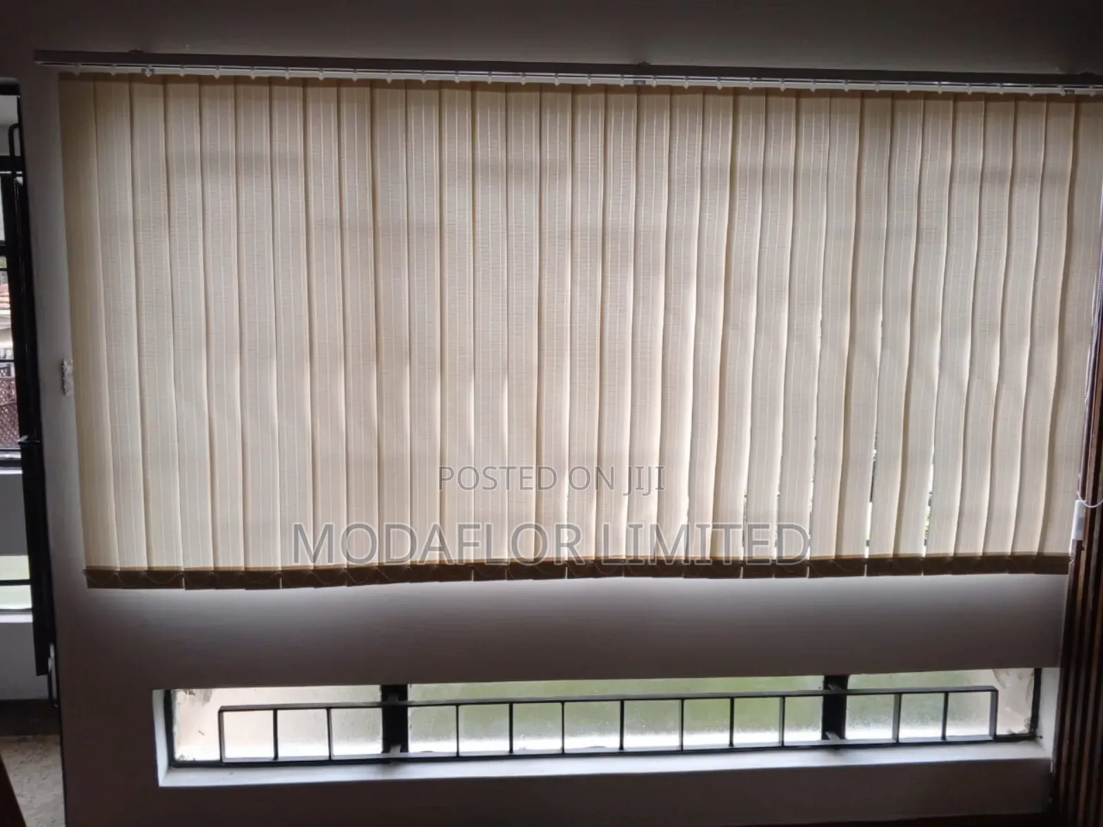 Elegant Vertical Office Blinds – Modern Window Solution