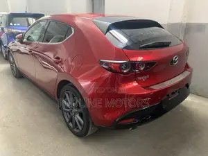 Mazda 3 2018 Red