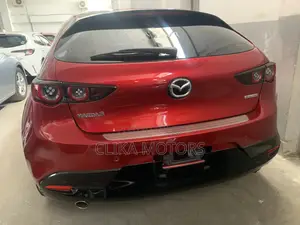 Mazda 3 2018 Red