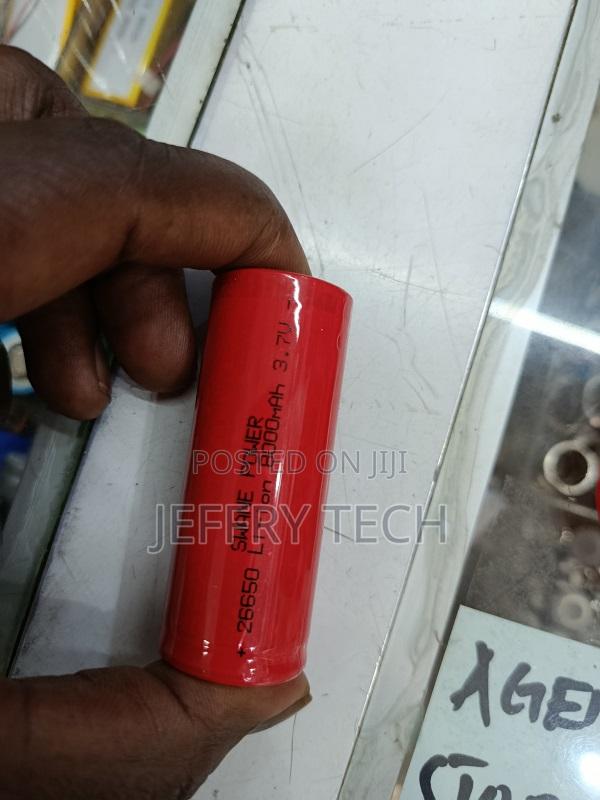 26650 Rechargeable Li-ion Battery 8000mah+ 3.7v