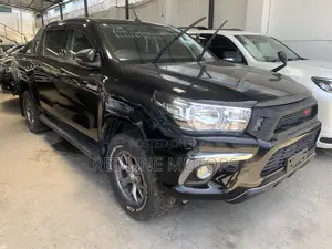 Toyota Hilux Revo Double Cab Deisel 2.4 AWD 2018 Black