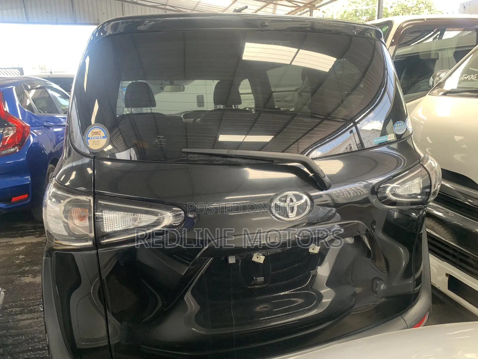 Toyota Sienta 1.5 FWD 2018 Black
