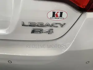 Subaru Legacy 2.5i AWD 2018 Off white
