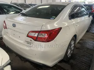 Subaru Legacy 2.5i AWD 2018 Off white