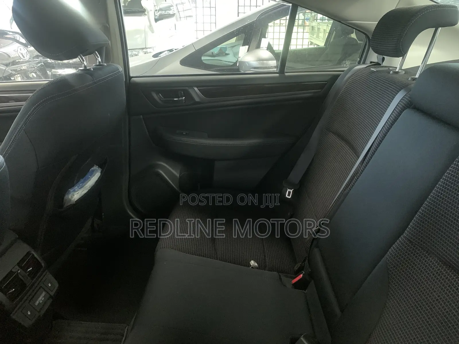 Subaru Legacy 2.5i AWD 2018 Off white