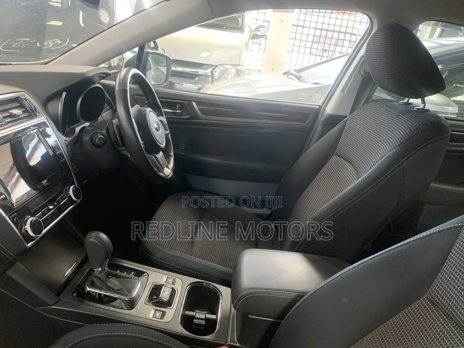 Subaru Legacy 2.5i AWD 2018 Off white