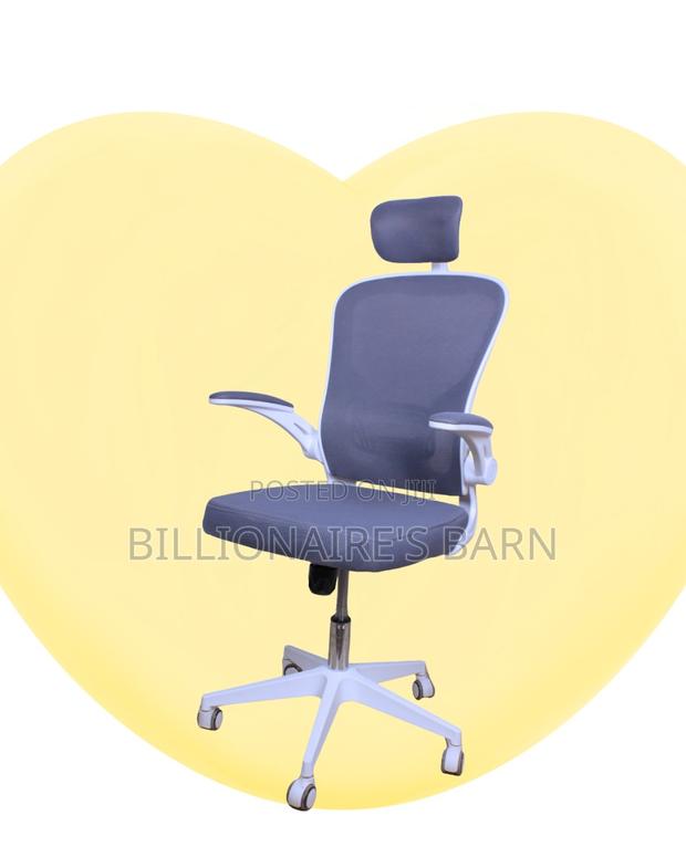 Heavy-Duty White Ergonomic Office Chair | Mesh Backrest - thumbnail 4