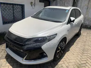 Toyota Harrier 2.0 Turbo 4WD 2018 Pearl