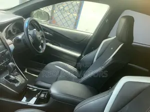 Toyota Harrier 2.0 Turbo 4WD 2018 Pearl