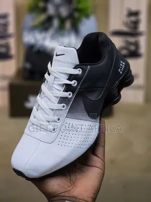 Nike Shoxs Deliver Men Shoes Black White
