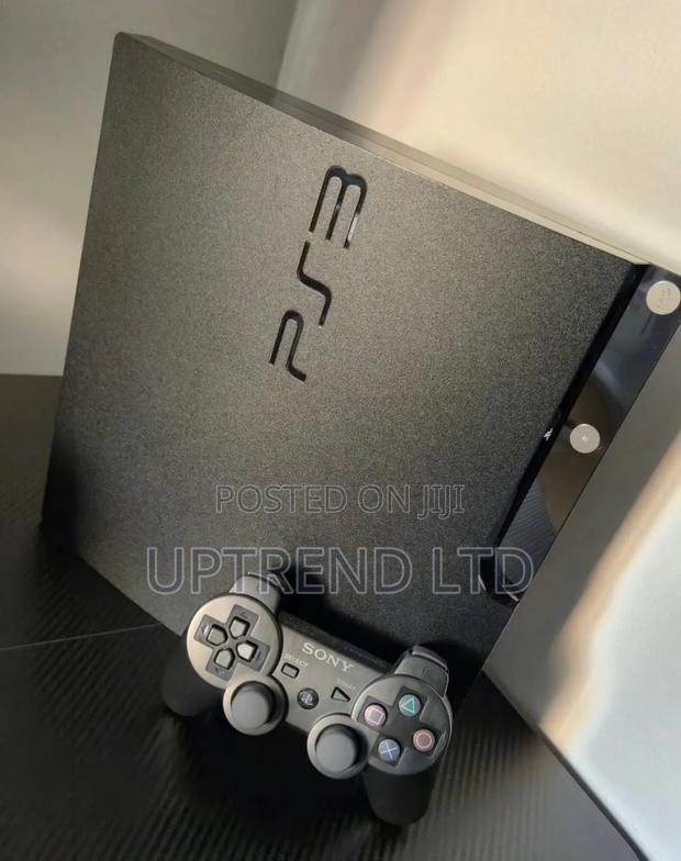 Sony Black Playstation 3 Chipped With 10 Plus Games and One Con
